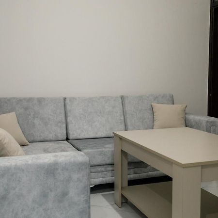 Logli Apartments Gjirokastër Exterior foto